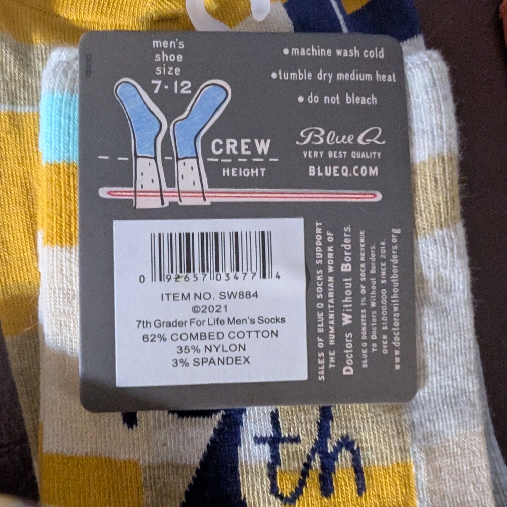 Lot Of 3 Pair Blue Q Socks - Picture 6 of 7